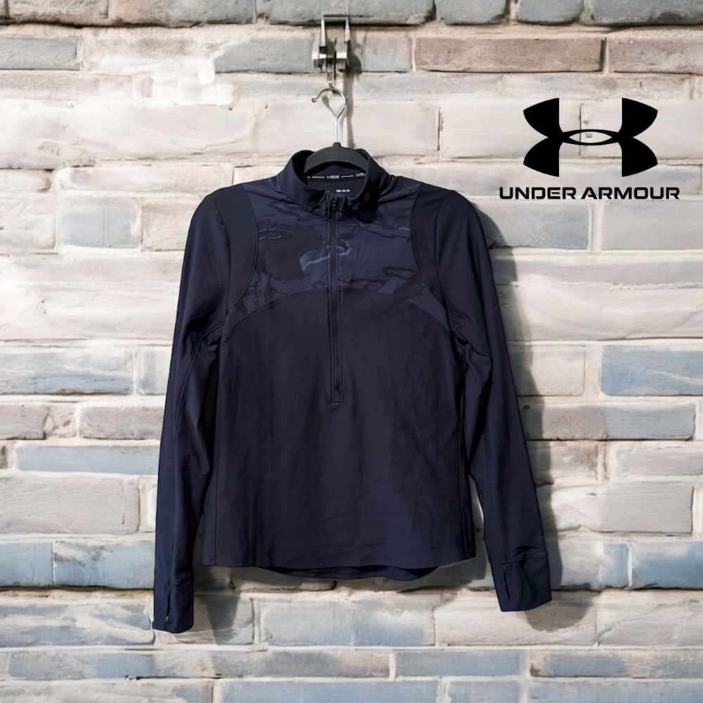 Under Armour Heat Gear Black Half-Zip Athletic Top with Camo Print Front Yoke
